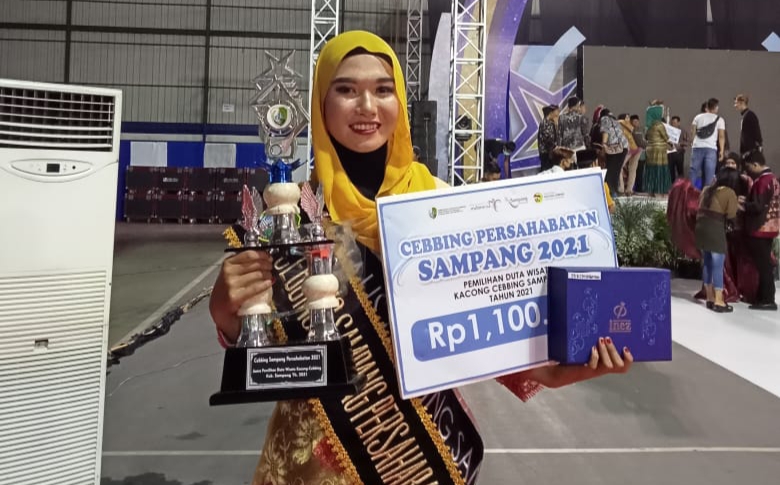 Mahasiswi STIKES Nazhatut Thullab Terpilih Menjadi Duta Wisata Cebbing Persahabatan Sampang 2021