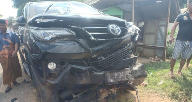 Kecelakaan Maut Honda Vario vs Fortuner di Ketapang, Dua Santri Tewas di Tempat