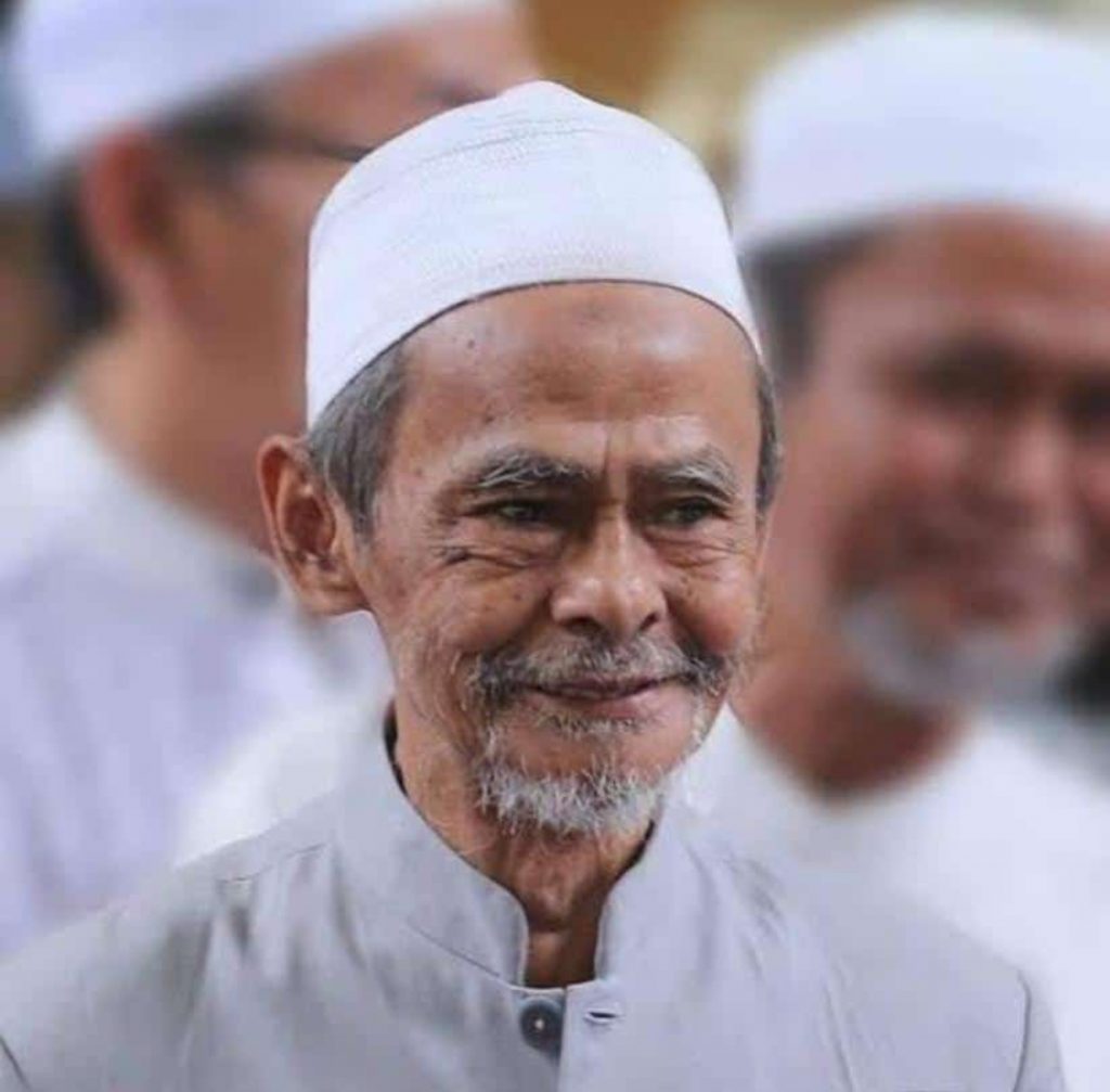 Innalilahi! KH Ahmad Nawawi Pengasuh Ponpes Sidogiri Pasuruan Meninggal