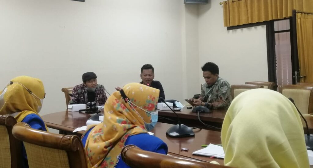 Datangi P2TP2A dan DPRD, Kopri PC PMII Sampang Minta Payung Hukum Perlindungan Perempuan dan Anak