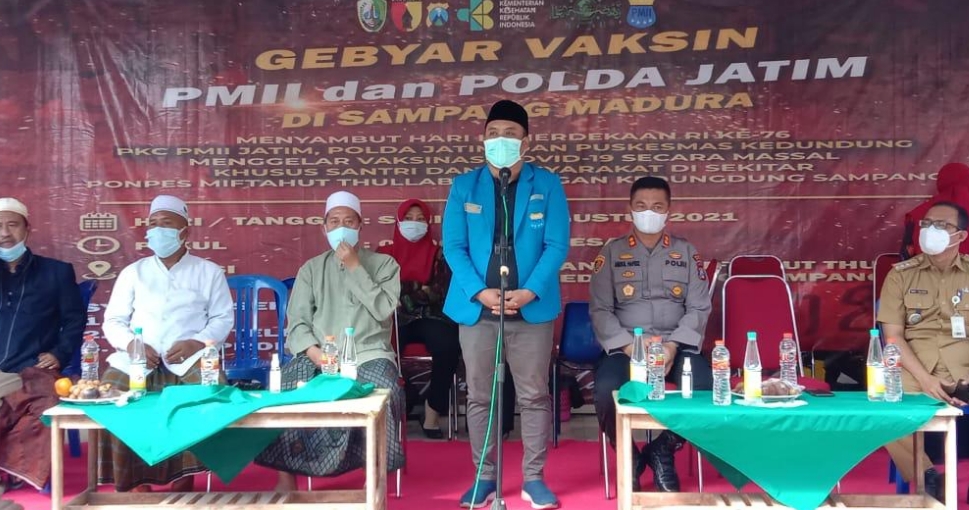 PMII Jatim Semarakkan Vaksinasi di Pondok Pesantren Miftahul Thullab Sampang