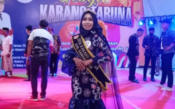 Mahasiswi IAI Nazhatut Thullab Sabet Juara 1 Duta Karang Taruna Sampang 2021