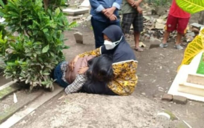 Diduga Depresi, Mahasiswi UB Novia Widyasari Tewas di Sebelah Makam Ayahnya