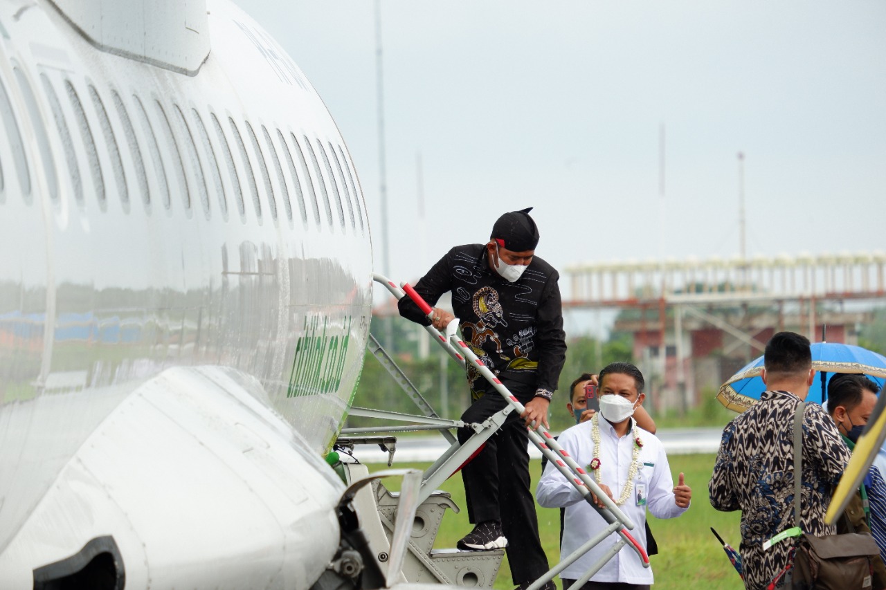 Maskapai Citilink Lakukan Penerbangan Perdana di Bandara Trunojoyo Sumenep