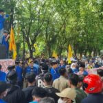 Tak Ada Kejelasan, Ratusan Kader PMII Kembali Demo Polres Sumenep